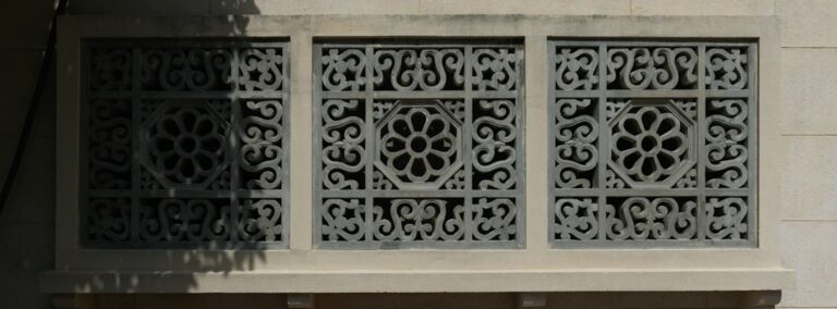 Afwerking kunststof kozijnen buitenkant: opties en waar je op moet letten